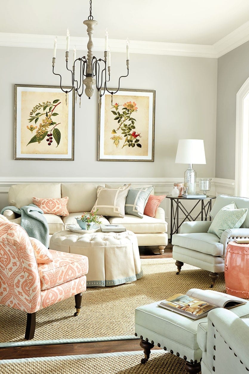 We’re Into: Coral - How to Decorate