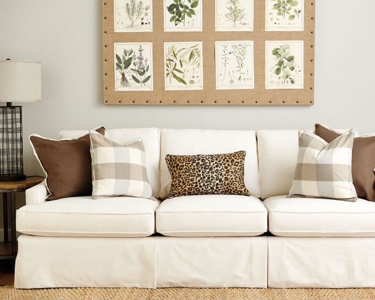 Guide to Choosing Throw Pillows How to Decorate