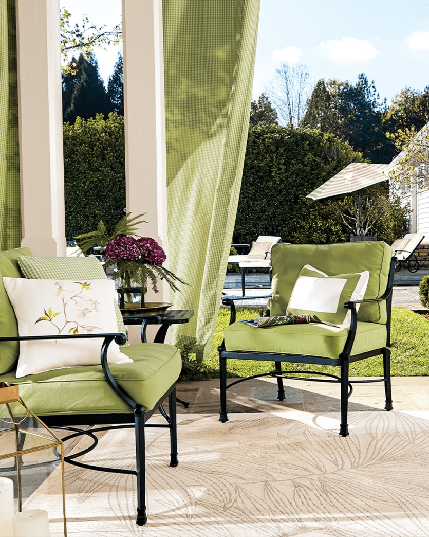 Outdoor Furniture 15 Ways to Arrange Your Porch