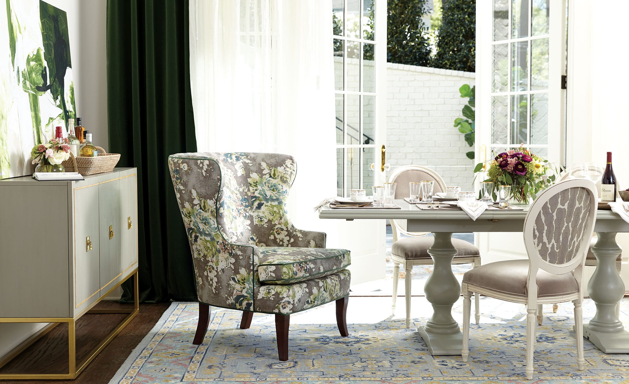 How to Measure Dining Room Chairs for Upholstery Fabric