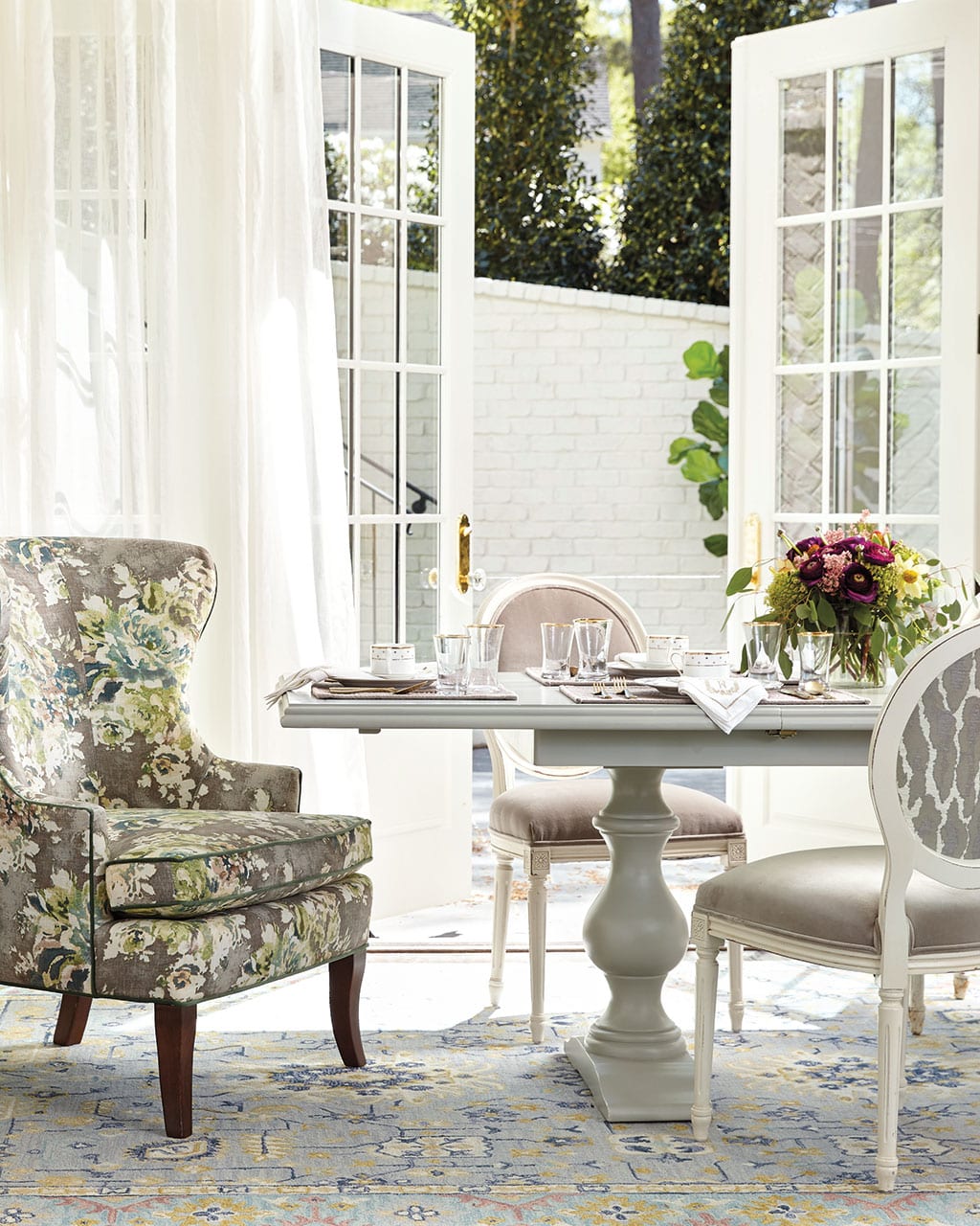 How To Pick The Right Dining Chair Size And Style How To Decorate