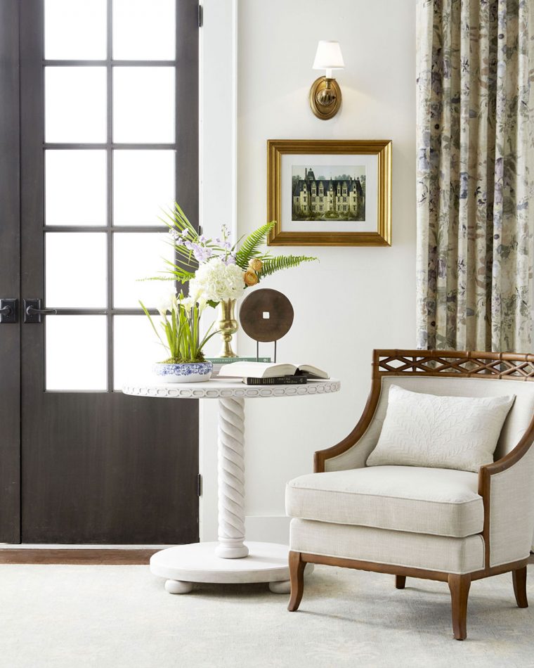 Small Wall Design Ideas How to Decorate that Sliver of Wall