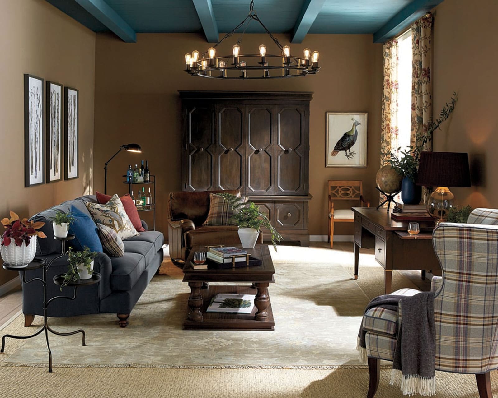 Living Room Lighting: How to Layer More Light into Your Room