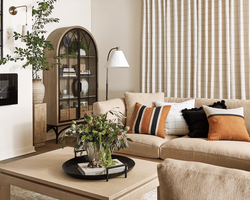 Neutral Living Room: How to Add Color to Your Space
