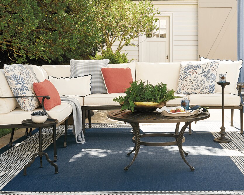 How to Mix and Match Outdoor Furniture How to Decorate