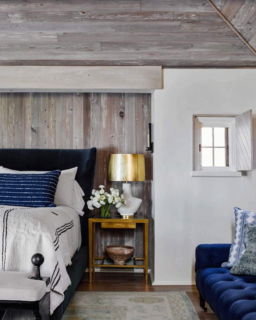 Bedroom by Architect Jeffrey Dungan