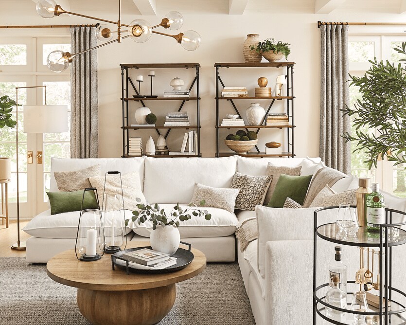 10 Ways to Fill Space Over Your Sofa