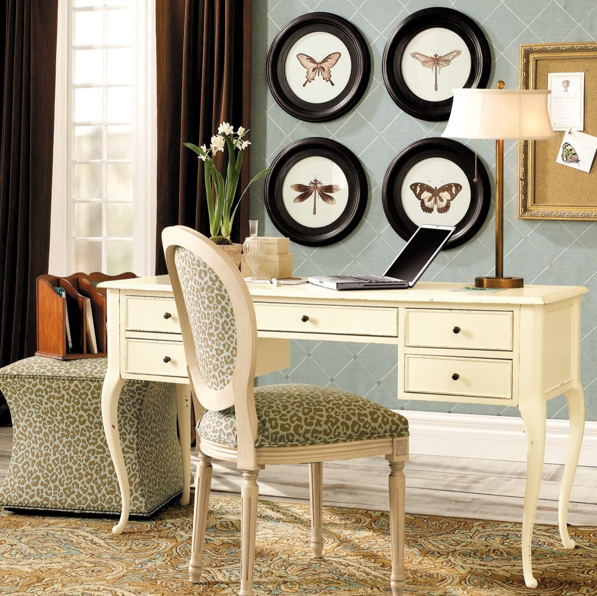 Why We Love Our Louis Furniture - How to Decorate