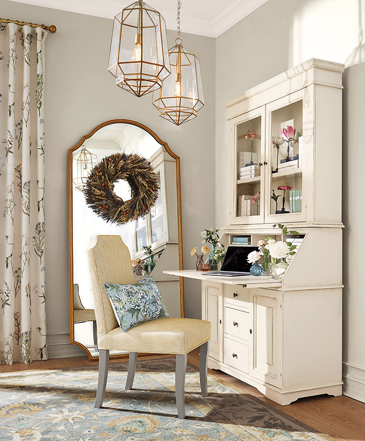 Furniture Stores and Home Decor