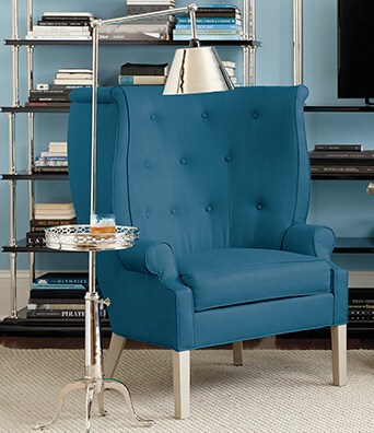 Photo Example of a sculptural chair